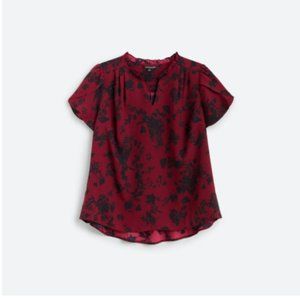 41 Hawthorn dark red and black floral top